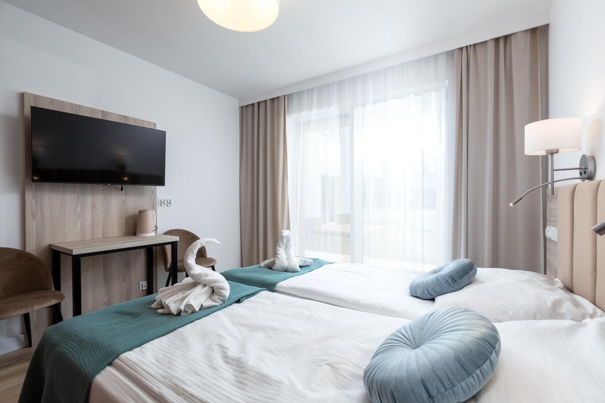 Apartamenty Przy Plazy Z Basenem Z Podgrzewana Woda I Mini Spa - Osrodek Kolonijno-Wczasowy Mewa Niechorze Luaran gambar